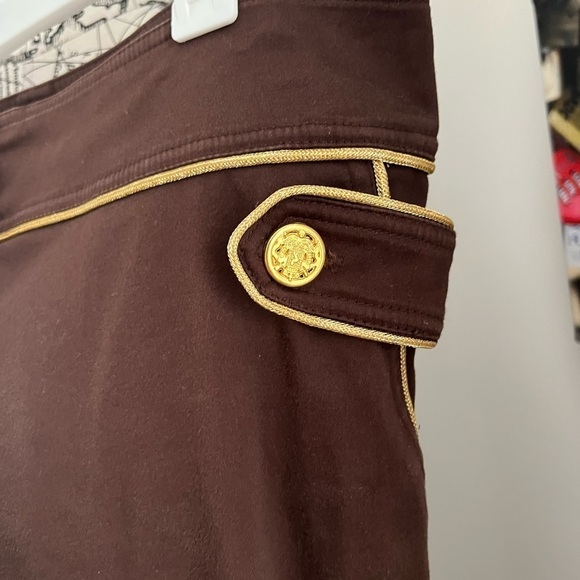 7 for $30 CACHE Gold Trimmed Capri Pants - Picture 3 of 8